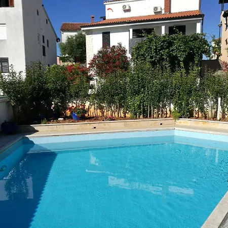 Bozena 5 아파트 브르사르