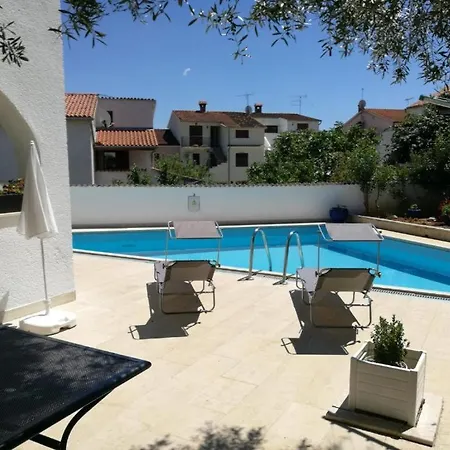 아파트 Bozena 5 *